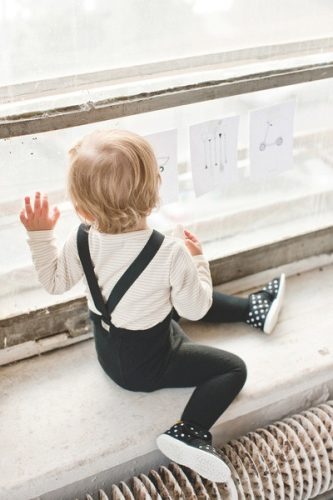 Fekete gyerek kantáros harisnyanadrág